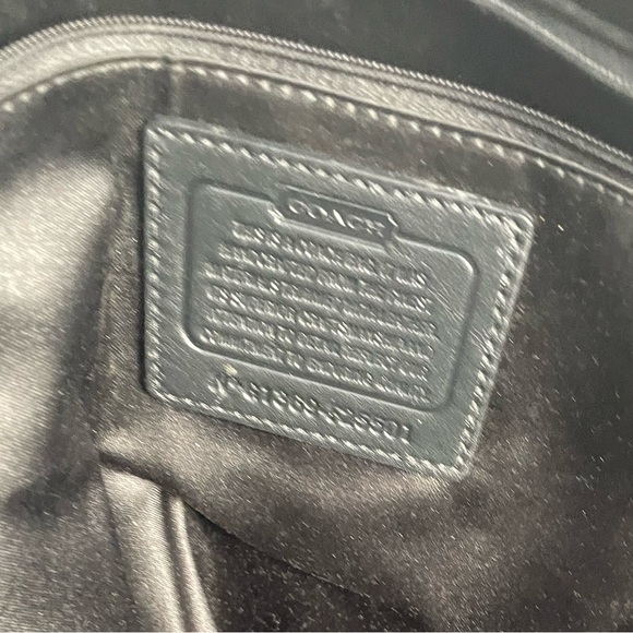 Coach Signature C Black Shoulder Bag - Picture 7 of 17